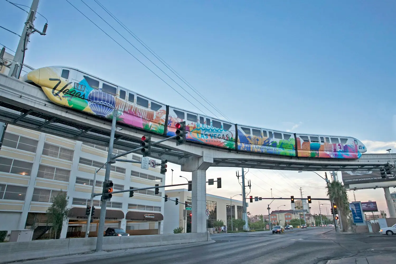10 Reasons Why Living in Las Vegas is a Low-Cost Luxury